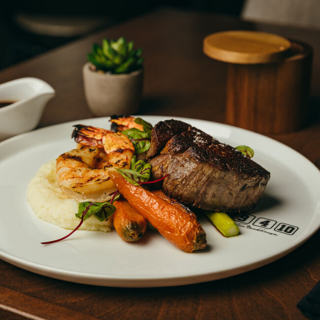 9-4-10 Steakhouse Restaurant Montreal, QC