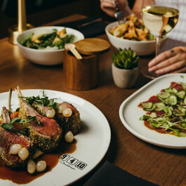 9-4-10 Steakhouse RestoMontreal.ca