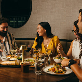 9-4-10 Steakhouse RestoMontreal.ca