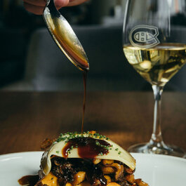 9-4-10 Steakhouse Montreal RestoMontreal.ca