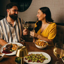 9-4-10 Steakhouse  Restaurant Steakhouse