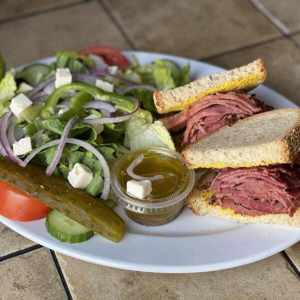 As du Smoked Meat Restaurant