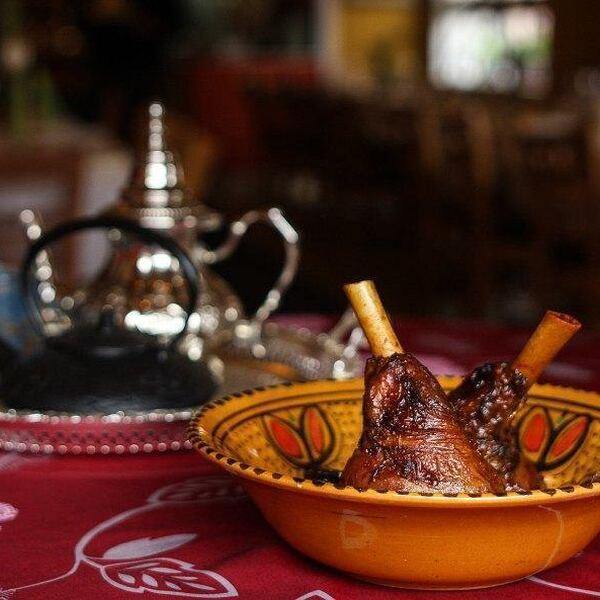 Au Tarot Restaurant Montréal, QC