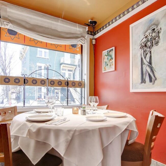 Au Tarot - Restaurant Méditerranéenne à Le Plateau-Mont-Royal, Montréal