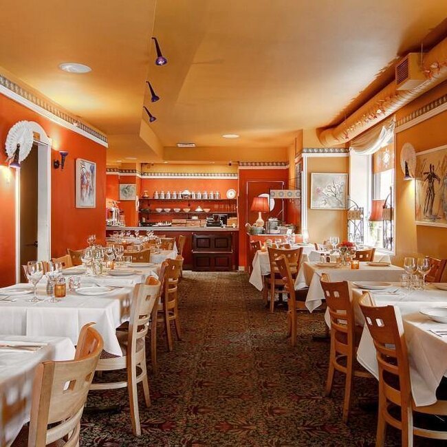 Au Tarot - Restaurant Méditerranéenne à Le Plateau-Mont-Royal, Montréal