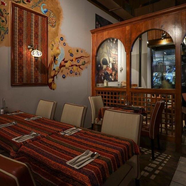 Avesta - Restaurant Turque à Centre-ville, Montréal