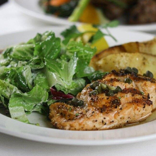 BALOS - Restaurant Méditerranéenne à Westmount, Montréal