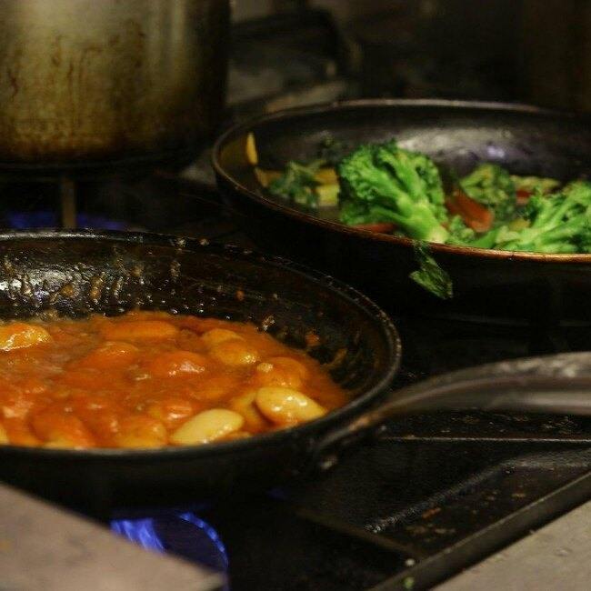 BALOS - Restaurant Méditerranéenne à Westmount, Montréal
