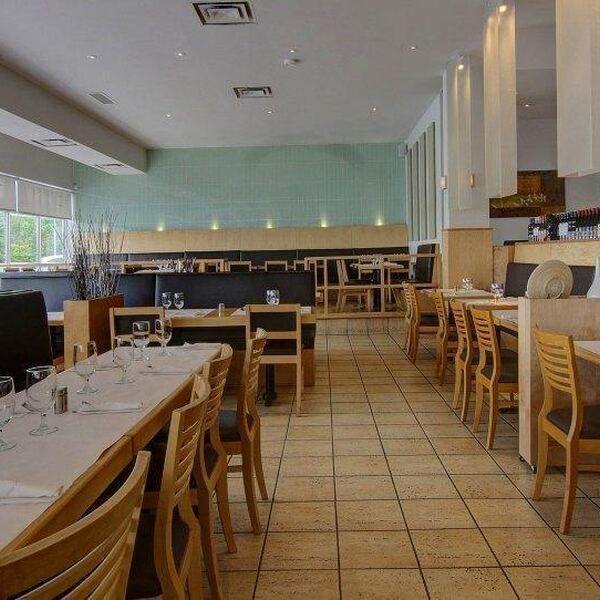 Le Basilic Vert - Restaurant Thaïlandaise à Sainte-Dorothée, Laval