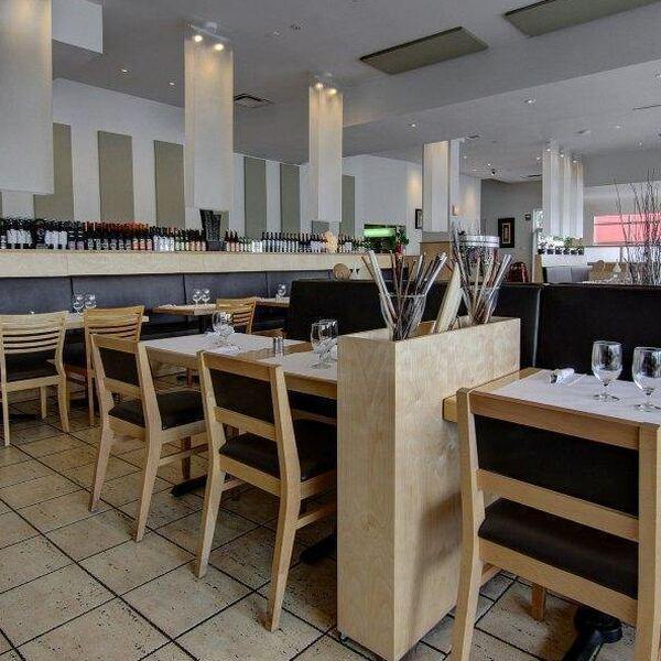 Le Basilic Vert - Restaurant Thaïlandaise à Sainte-Dorothée, Laval