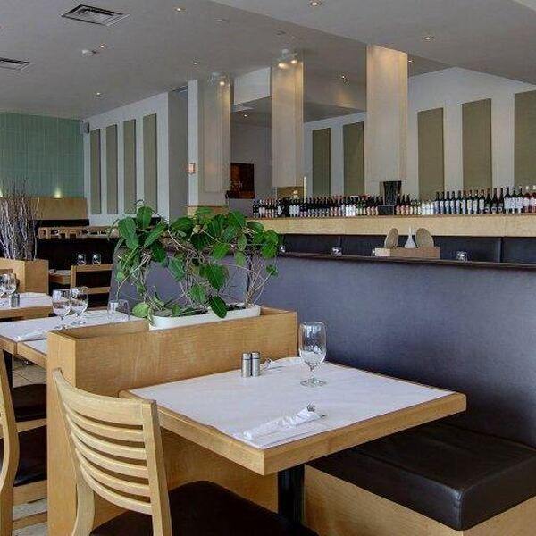 Le Basilic Vert - Restaurant Thaïlandaise à Sainte-Dorothée, Laval