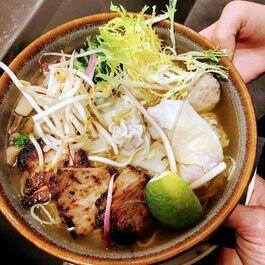 Bati Bassac  Restaurant Cambodgienne