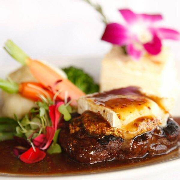 Batifol Bar & Grill Restaurant