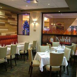Batifol Bar & Grill Restaurant Batifol Bar & Grill RestoQuebec.ca