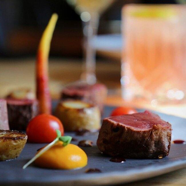 BEClub Bistro-Bar - Restaurant Bistro à Haute-Ville (St-Jean-Baptiste), Québec
