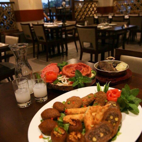 Beroya - Restaurant Syrienne à Chomedey, Laval