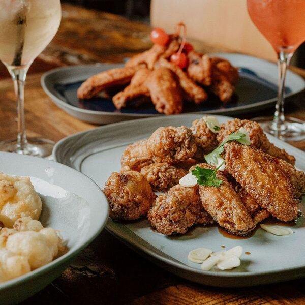 Birdhouse Wingerie & Bar Restaurant