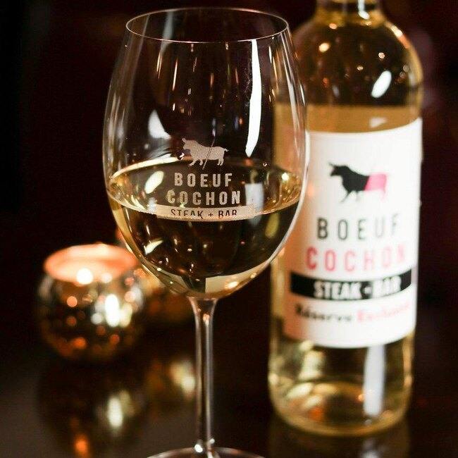 Le Boeuf Cochon Steak House & Bar in Laval, Saint-Jérôme & Rosemère