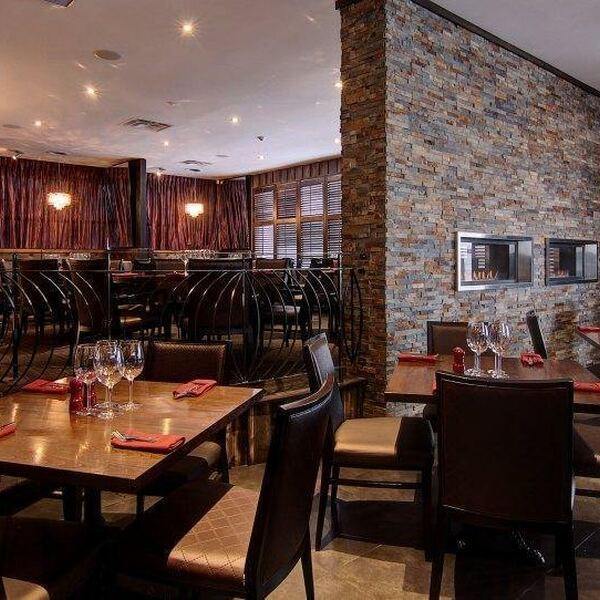 Le Boeuf Cochon Steak House & Bar in Laval, Saint-Jérôme & Rosemère