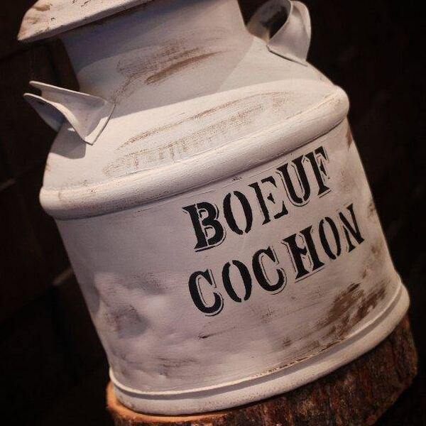 Le Boeuf Cochon Steak House & Bar in Laval, Saint-Jérôme & Rosemère