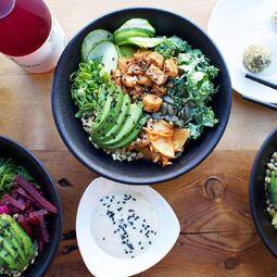 Bols et Pok&eacute; Restaurant