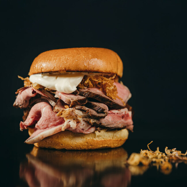 Buvette Mythik Restaurant Montr&eacute;al, QC