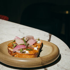 Buvette Mythik Montréal RestoMontreal.ca