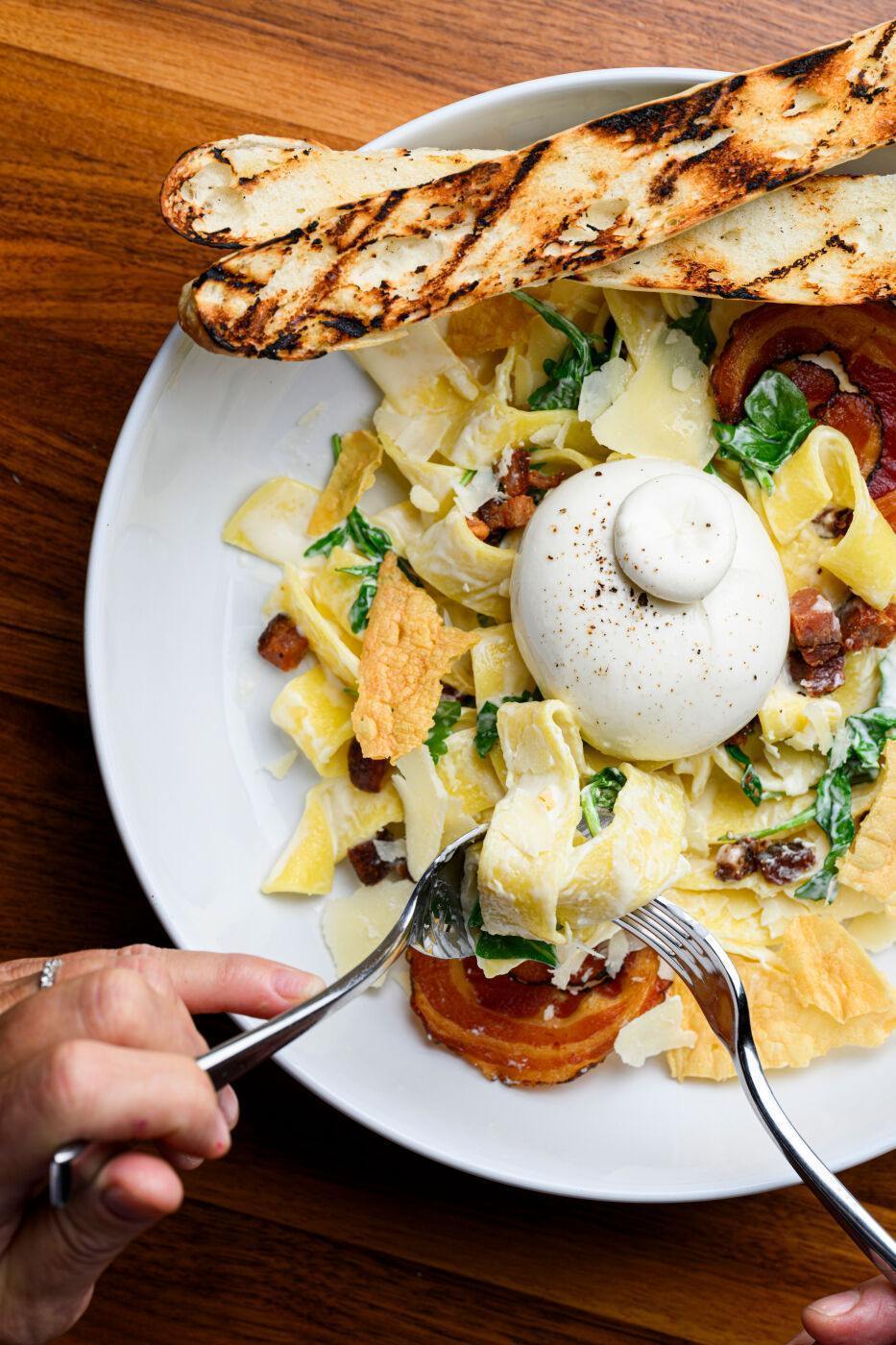 CABU boire et manger - Restaurant Déjeuner à Vieux-Québec, Québec