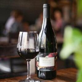 Café Le Petit Flore  Restaurant Bistro