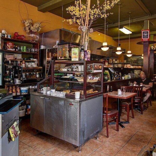 Resto Café Oxford - Restaurant Déjeuner à Notre-Dame-de-Grâce (NDG), Montréal