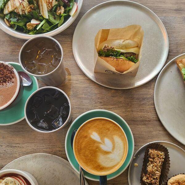 Canard caf&eacute; Restaurant Montreal, QC