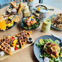 Caribou Gourmand - Restaurants Brunch pr&egrave;s de: H2T1A8