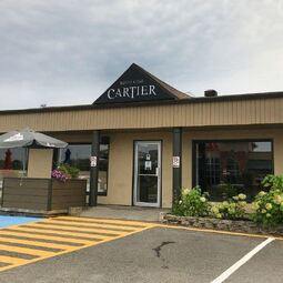 Cartier Resto Bar Tartare Restaurant