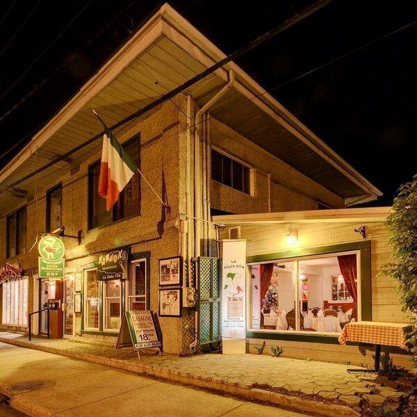 Trattoria Casa Rinacchio - Restaurant Italienne à Sainte-Rose, Laval