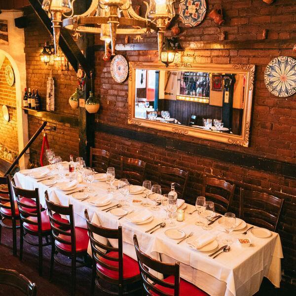 Casa Galicia - Restaurant Espagnole à Quartier Latin, Montréal