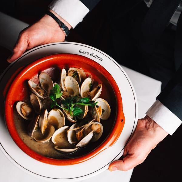 Casa Galicia - Restaurant Espagnole à Quartier Latin, Montréal