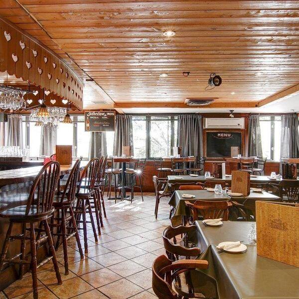 Resto-Pub Chez Vincent - Restaurant Bistro à Longueuil