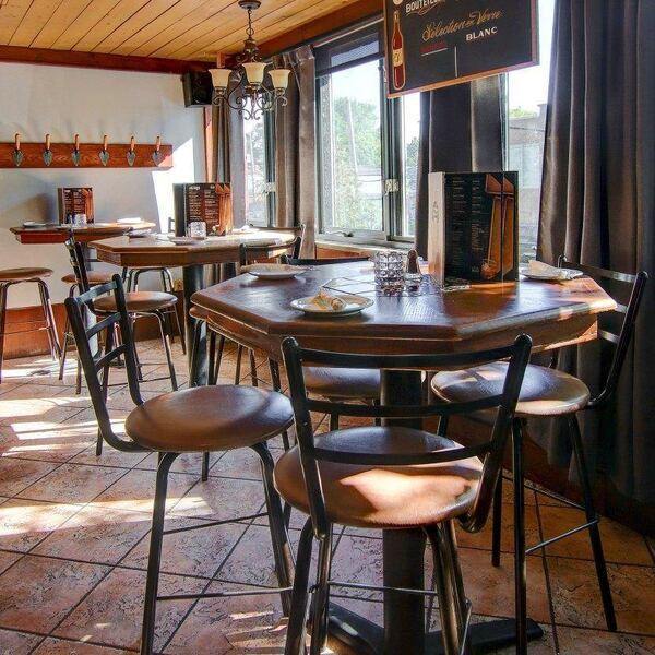 Resto-Pub Chez Vincent - Restaurant Bistro à Longueuil