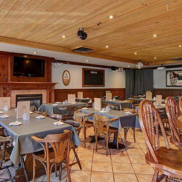 Resto-Pub Chez Vincent - Restaurant Bistro à Longueuil