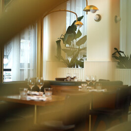 Commodore Restaurant  Restaurant Bistro