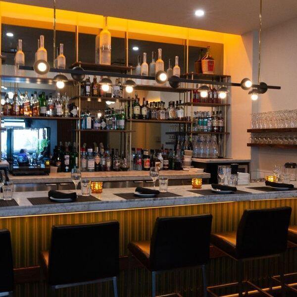 Ristorante Pizzeria Corneli, Petite-Italie, Montréal et Laval - Restaurant italienn