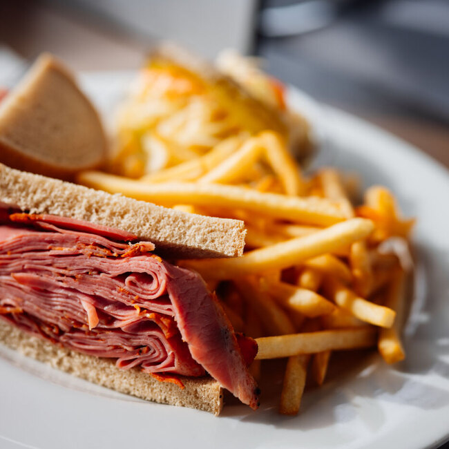 Delicia - Restaurant Deli à Sainte-Dorothée, Laval