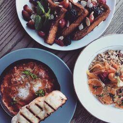 DEUX restaurant x bar à vin RestoMontreal.ca