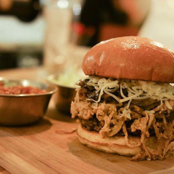 Diablos BBQ Smokehouse - Restaurant BBQ à Le Plateau-Mont-Royal, Montréal