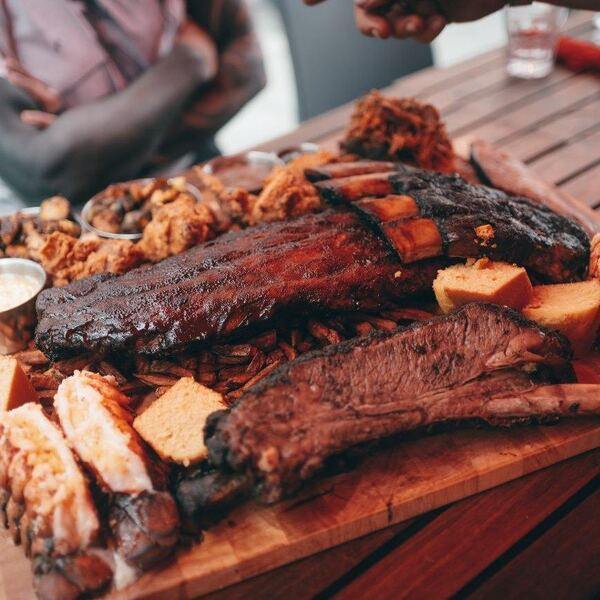 Diablos BBQ Smokehouse - Restaurant BBQ à Le Plateau-Mont-Royal, Montréal
