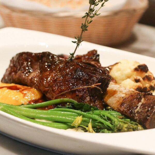 Du Boucher À La Table - Restaurant Steakhouse à Anjou-St-Léonard, Montréal