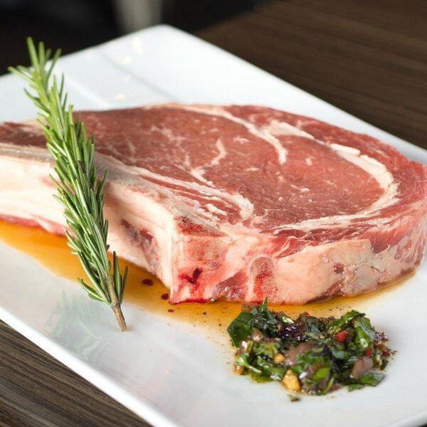 Du Boucher À La Table - Restaurant Steakhouse à Anjou-St-Léonard, Montréal