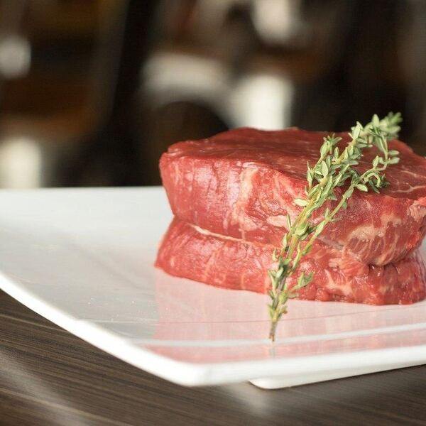 Du Boucher À La Table - Restaurant Steakhouse à Anjou-St-Léonard, Montréal