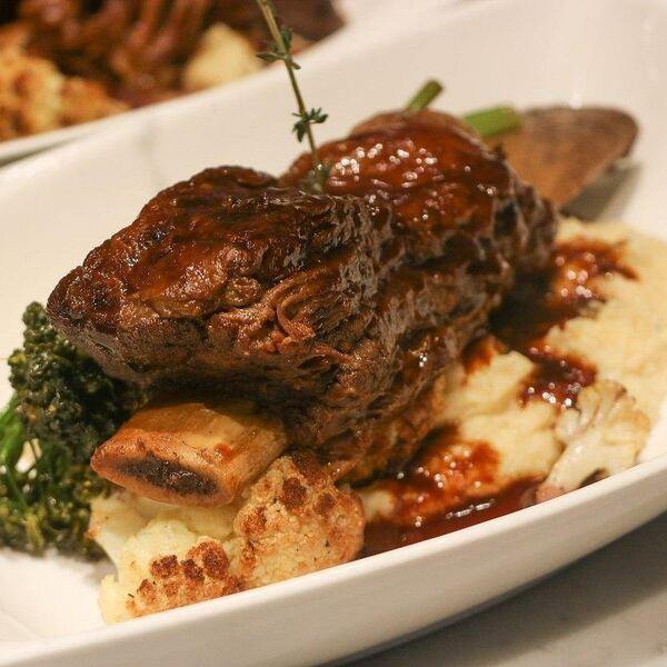 Du Boucher À La Table - Restaurant Steakhouse à Anjou-St-Léonard, Montréal