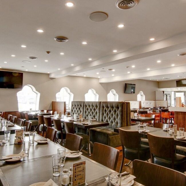Elio Pizzeria Ristorante - Restaurant Italienne à Rosemont-La Petite-Patrie, Montréal